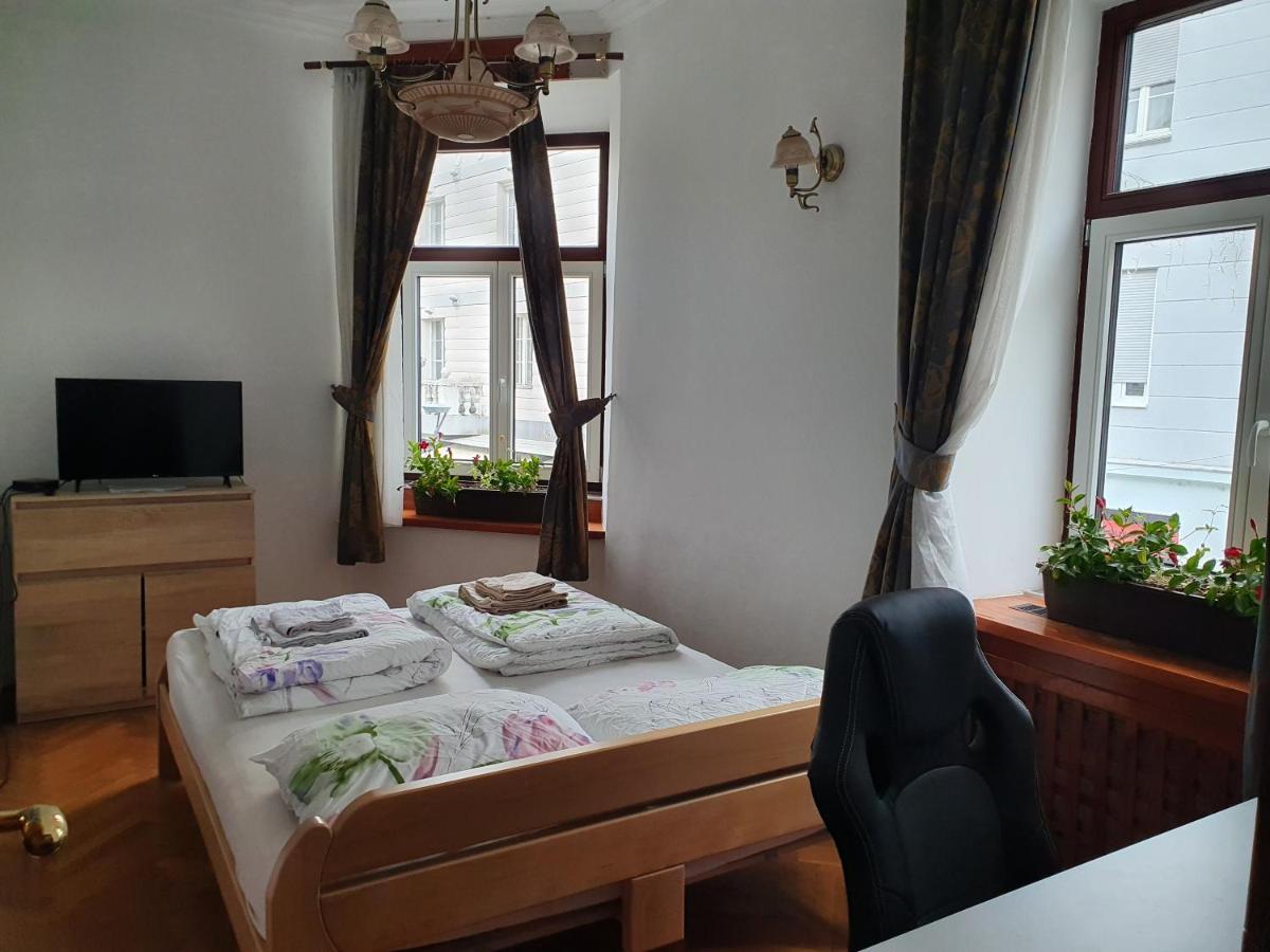 Apartments Fazarinc S Parkiriscem เซเลีย ภายนอก รูปภาพ