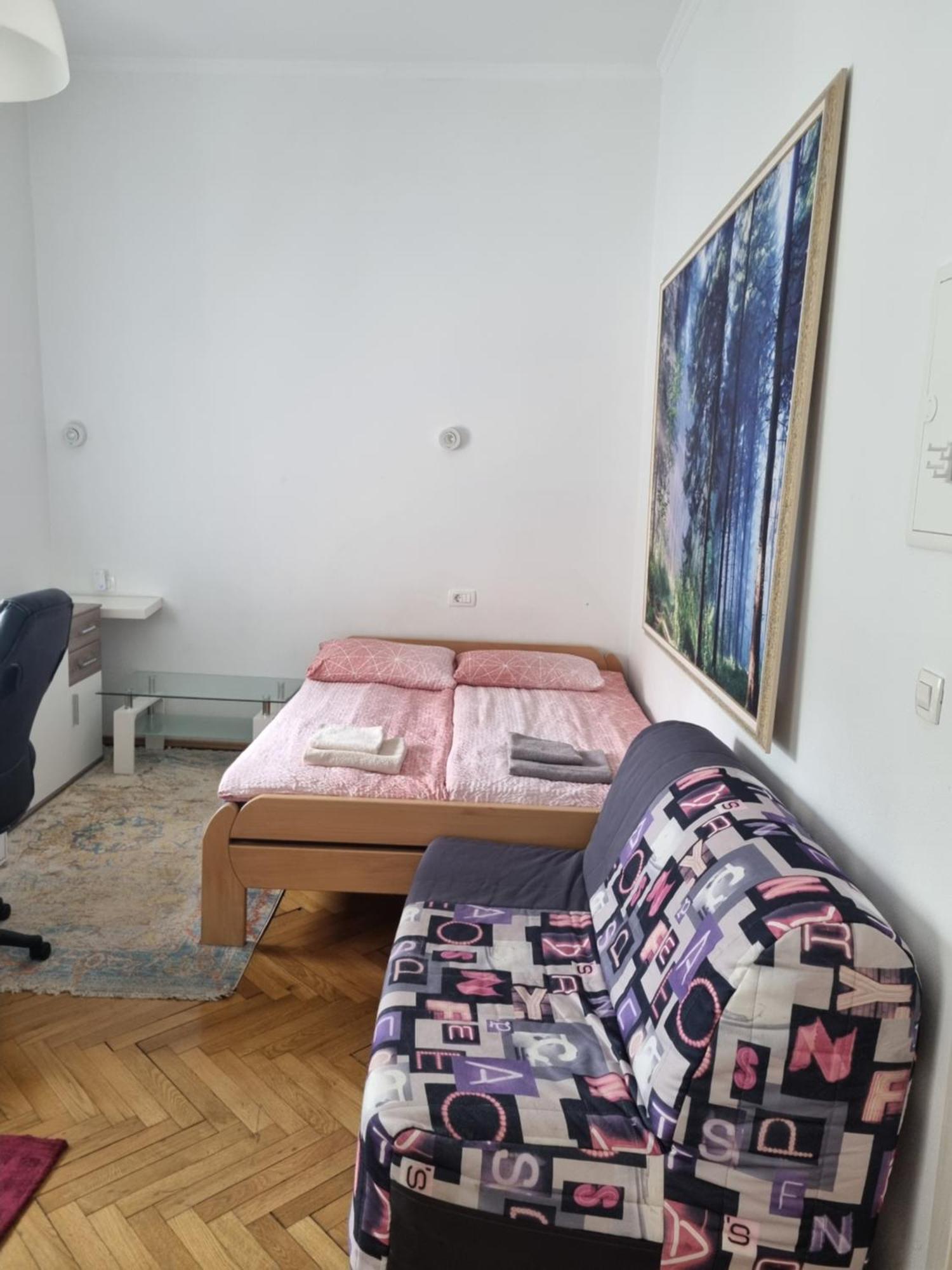 Apartments Fazarinc S Parkiriscem เซเลีย ภายนอก รูปภาพ